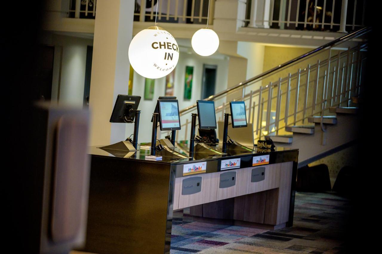 Holiday Inn Hotel Brussels Airport By Ihg Diegem Ngoại thất bức ảnh